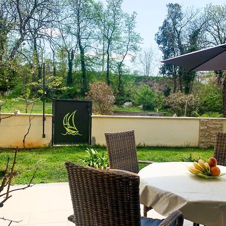 Green Garden Apartamento Poreč Exterior foto