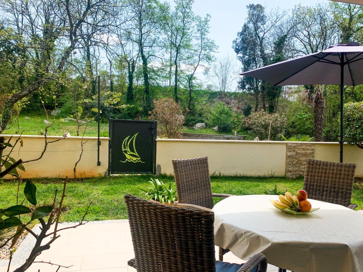 Green Garden Apartamento Poreč Exterior foto